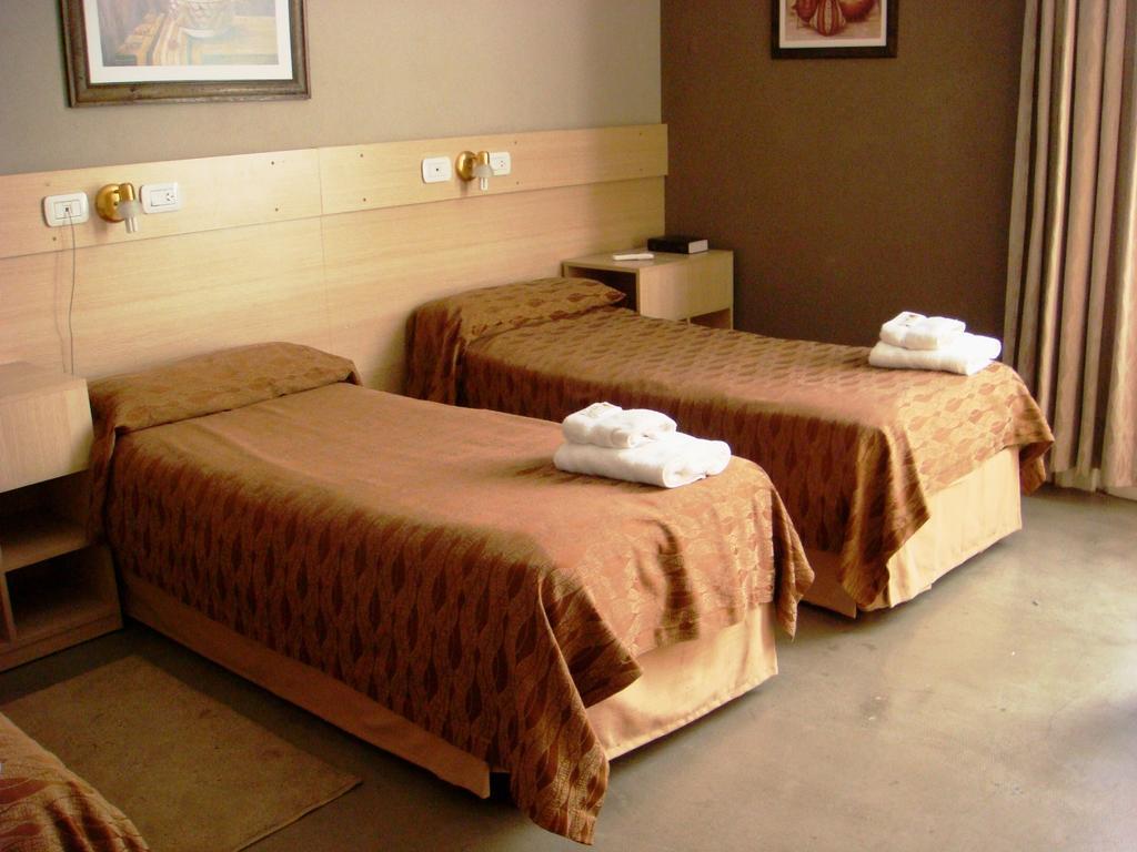 בואנוס איירס Hagoth Hostel חדר תמונה